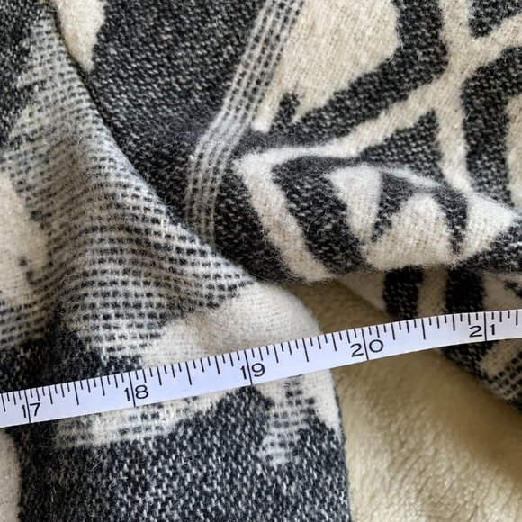 *RARE* RVCA Nature X Industry Western Fall Fringe Jacket Small - Picture 6 of 10